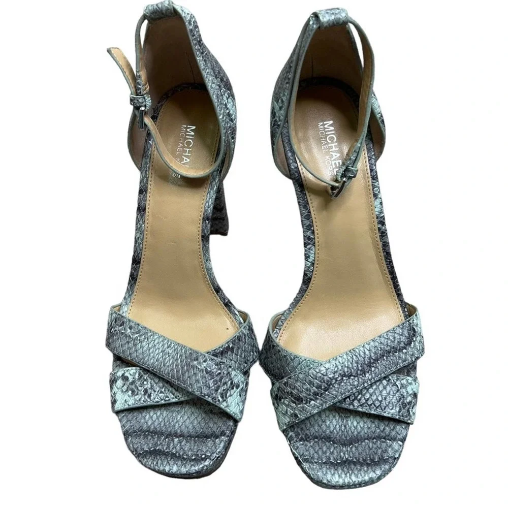 Micheal Kors strap heel. Size 71/2 color - Celadon #002